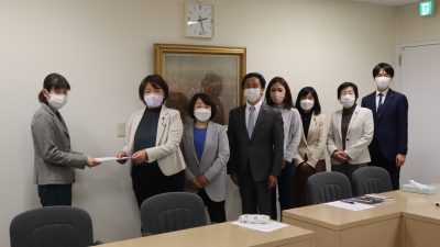 学校体育館エアコン申し入れ